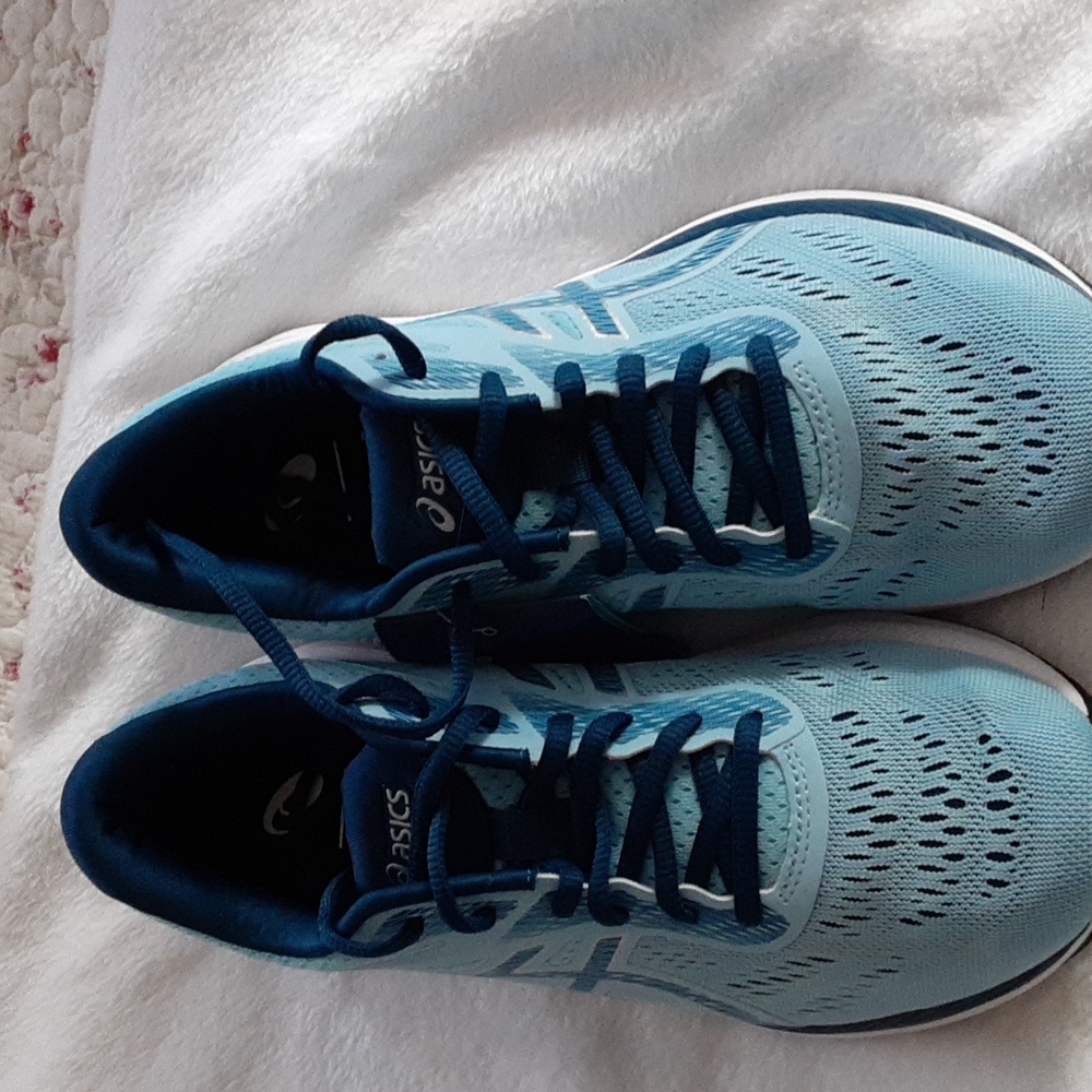 Asics  Gel- excite 6 nwt